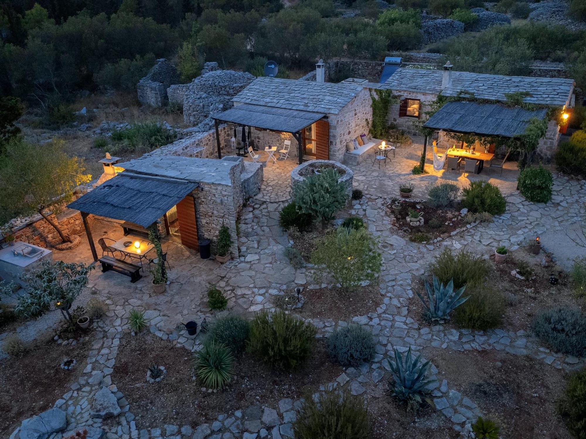 Ferienhaus Spacious House With Private Pool In Stari Grad (Hvar)