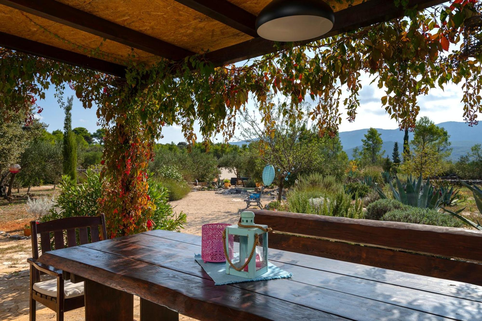 Spacious House With Private Pool In Ferienhaus Stari Grad (Hvar)